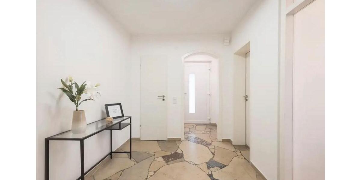 Mehrfamilienhaus, Wohnhaus Arnsberg Obereimer - 6.5 Zimmer, 178 m&sup2;, 330.000&euro; | Angebot:25904878