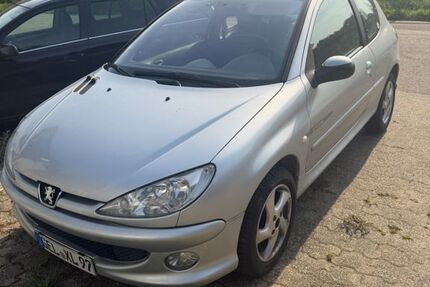 Peugeot 206 303.500 km 1.500 &euro; Weeze 47652