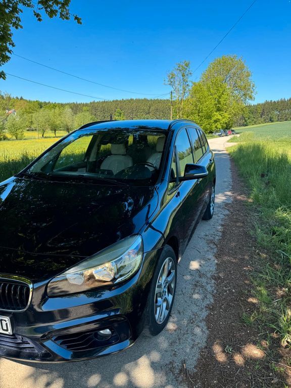BMW 220 Gran Tourer 91.282 km 16.890 € Vilsheim 84186