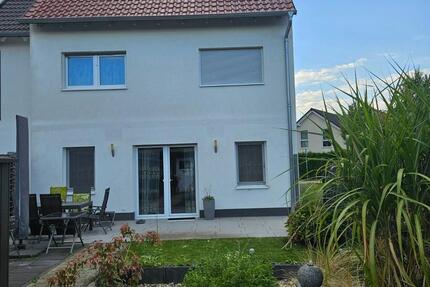 Haus Schifferstadt - 6 Zimmer, 209 m&sup2;, 660.000&euro; | Angebot:25102036