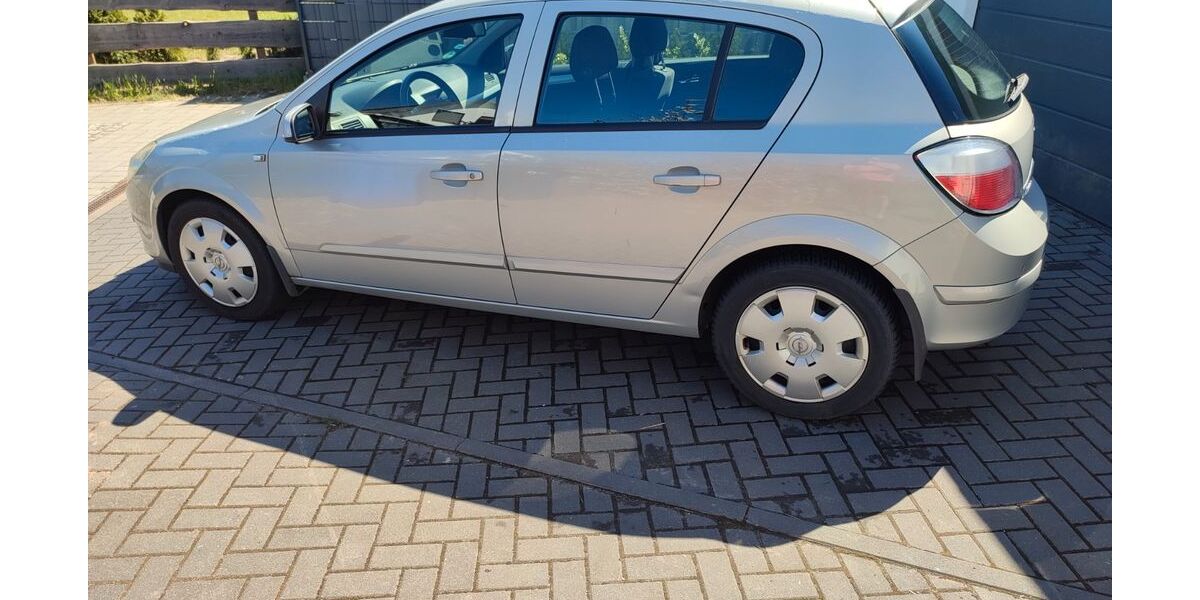 Opel Astra 105.304 km 1.350 &euro; Biesenthal 16359