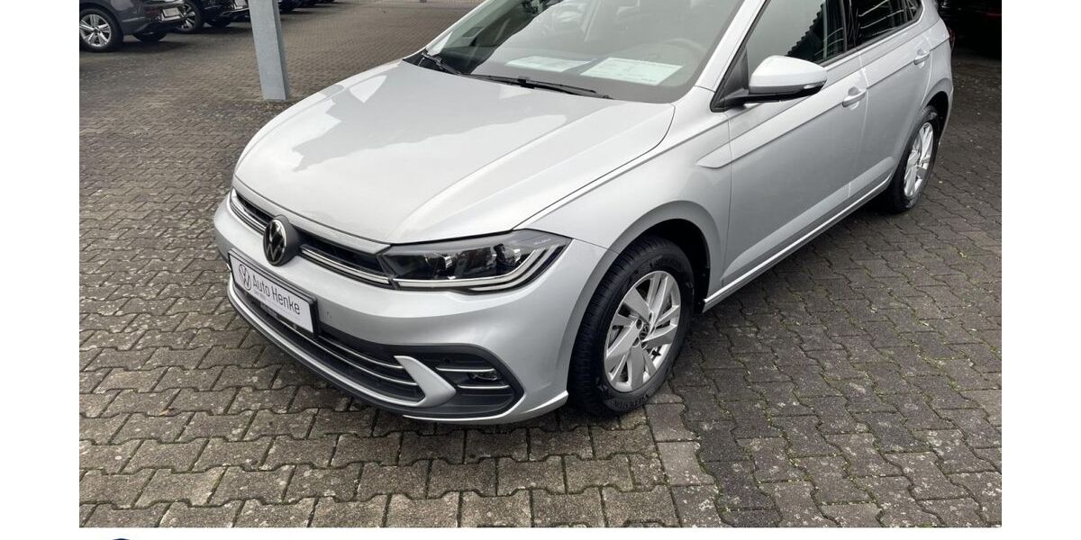 VW Polo 23.999 km 17.999 &euro; Büren 33142