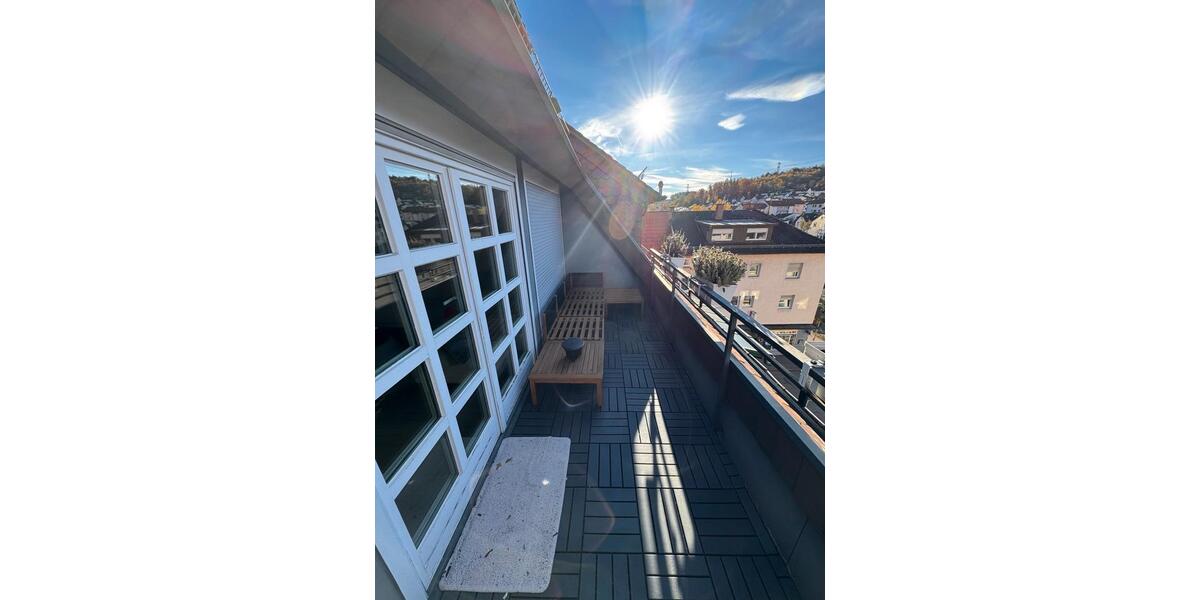 Dachgeschoßwohnung Ispringen - 4.5 Zimmer, 106 m&sup2;, 360.000&euro; | Angebot:25304743
