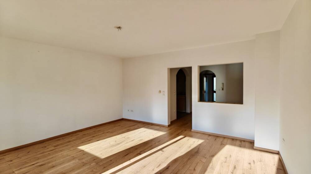 Etagenwohnung Salzweg - 1 Zimmer, 50 m&sup2;, 125.000&euro; | Angebot:26607755