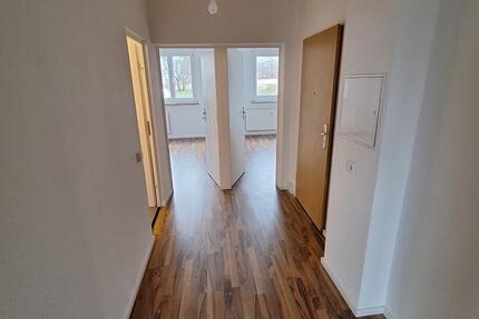 Wohnung Bad Salzungen - 4 Zimmer, 66 m&sup2;, 750&euro; | Angebot:25893924