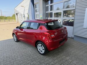Suzuki Swift Club Hybrid +Tempomat+Blutooth+LED+ 26.893 km 10.950 &euro; Meerbusch 40667