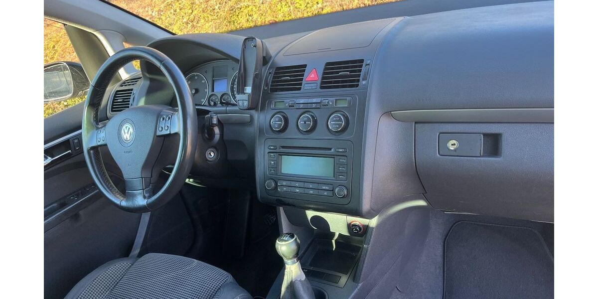 VW Touran 399.292 km 1.800 &euro; Augsburg 86153