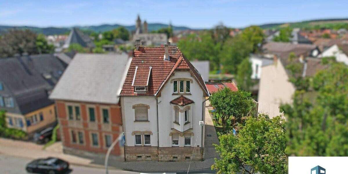 Haus mit Garten, Garage und Potenzial - Wohnprojekt für Macher mit Weitblick 8 zimmer