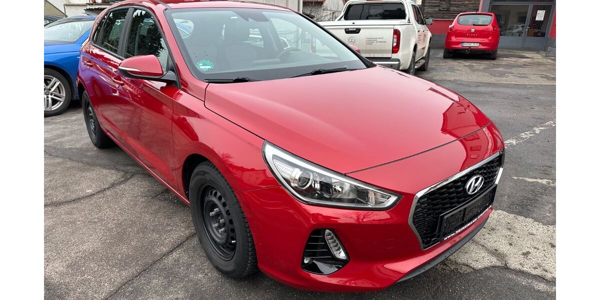 Hyundai i30 69.078 km 11.900 &euro; Heilbronn 74080