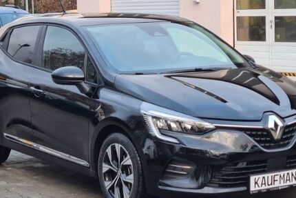 Renault Clio 32.000 km 15.890 &euro; Berlin 13581