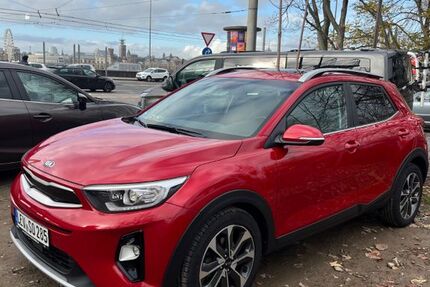 Kia Stonic 108.000 km 12.500 € Köln 50679