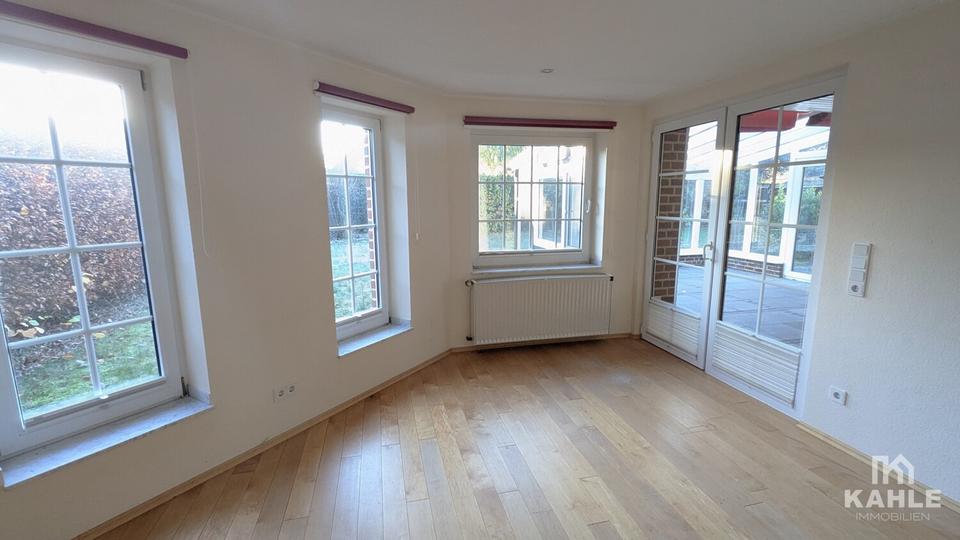 Einfamilienhaus Warendorf - 7 Zimmer, 214 m&sup2;, 1.600&euro; | Angebot:24571849