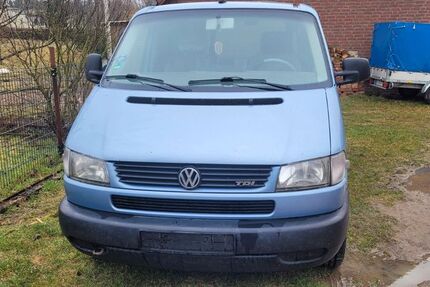 VW T4 Caravelle 715.660 km 3.500 &euro; Stavenhagen 17153