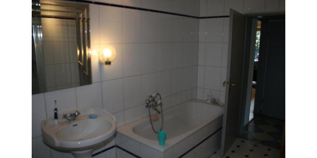 Einfamilienhaus Worpswede - 7 Zimmer, 208 m&sup2;, 450.000&euro; | Angebot:27006713