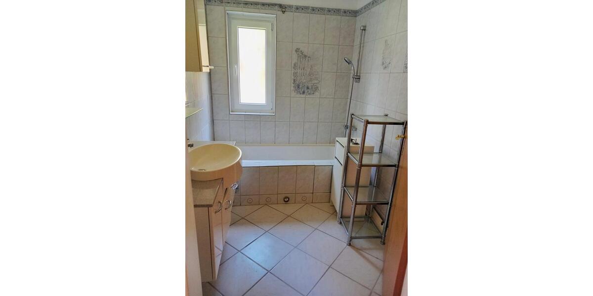 Etagenwohnung Wunsiedel - 3 Zimmer, 75 m&sup2;, 90.000&euro; | Angebot:26186692
