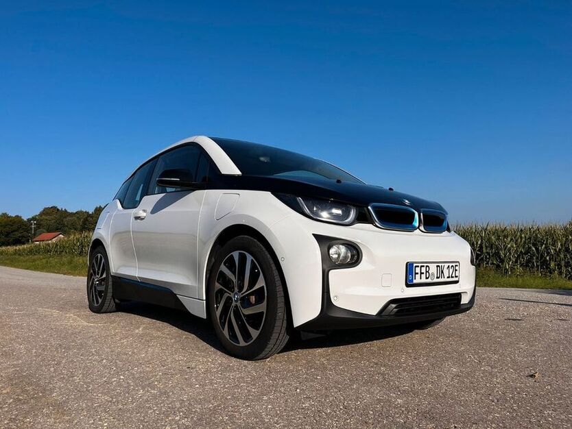 i3