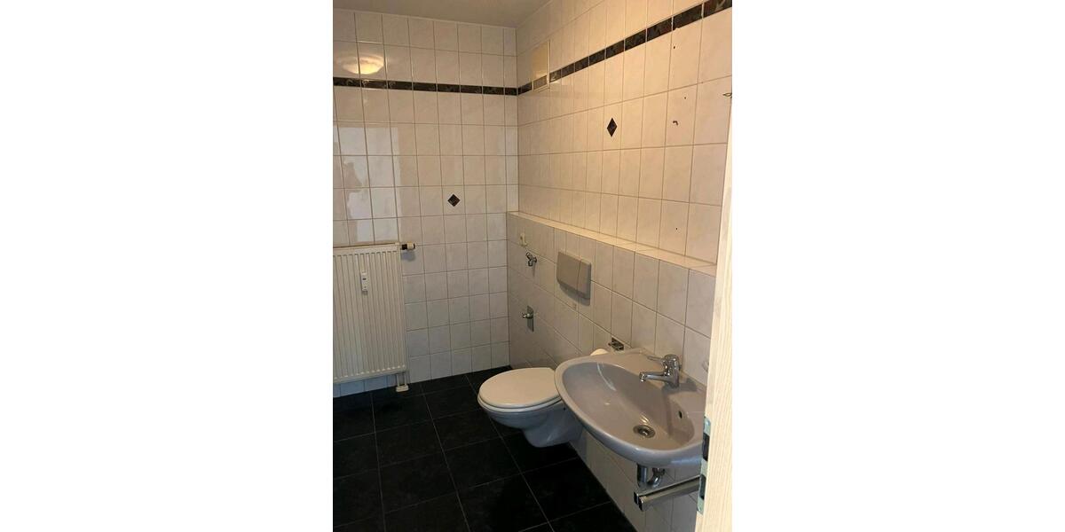 Erdgeschoßwohnung Pforzheim - 3 Zimmer, 74 m&sup2;, 285.000&euro; | Angebot:24811667