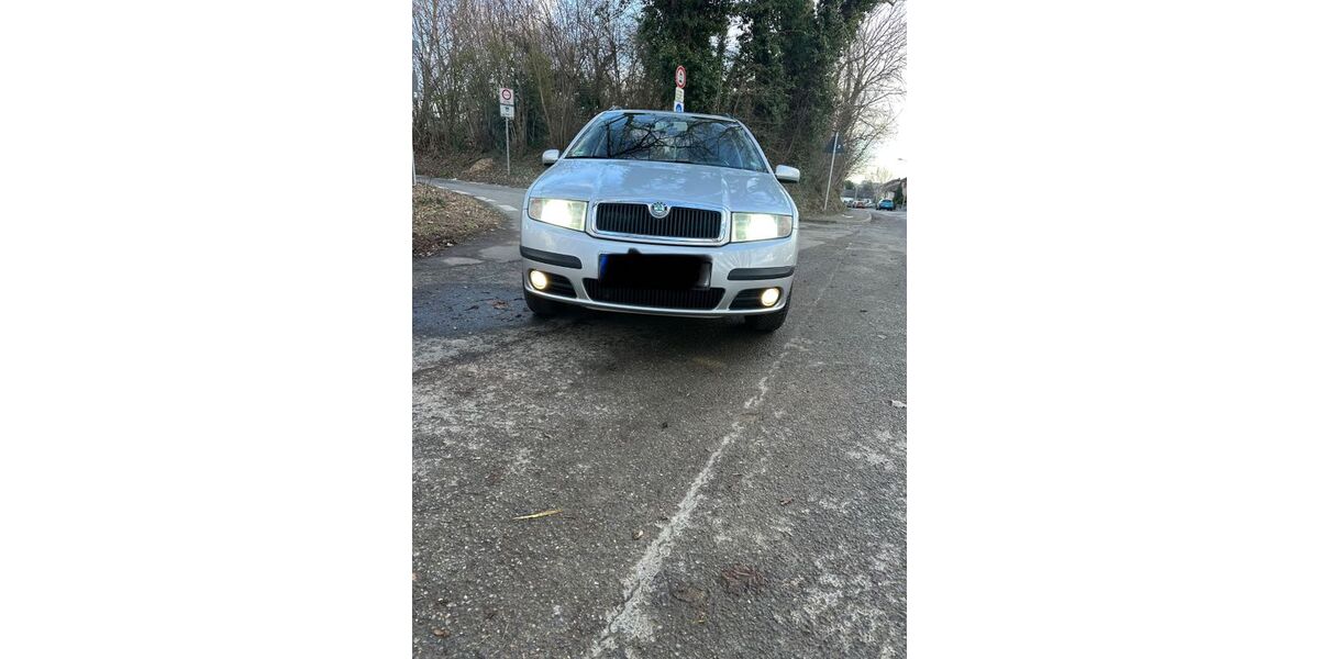 Skoda Fabia 194.000 km 1.750 &euro; Eschweiler 52249