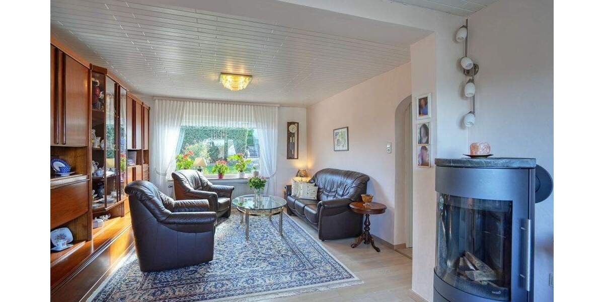 Einfamilienhaus mit Erweiterungspotential auf großem Grundstück in ruhiger Wohnlage 5 zimmer