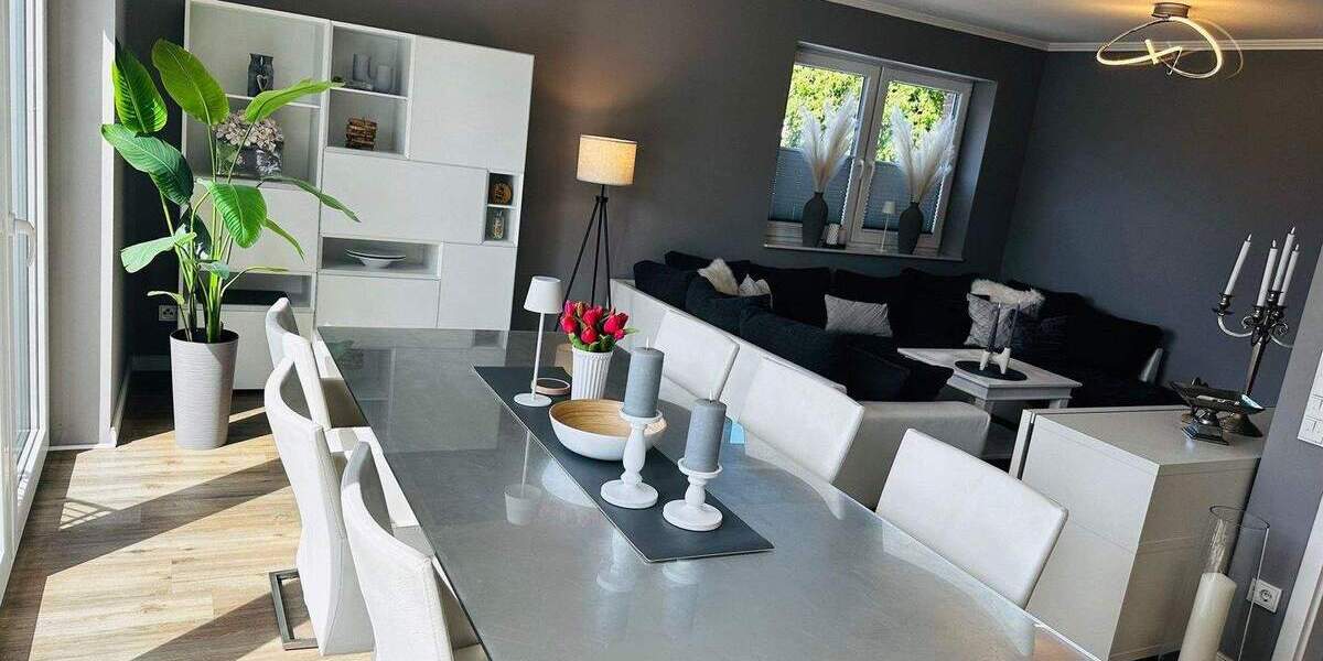 Etagenwohnung Uetersen - 3 Zimmer, 93 m&sup2;, 1.350&euro; | Angebot:24992347