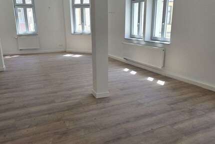 Gewerbeobjekt Eisenach - 1.200&euro; | Angebot:27009059
