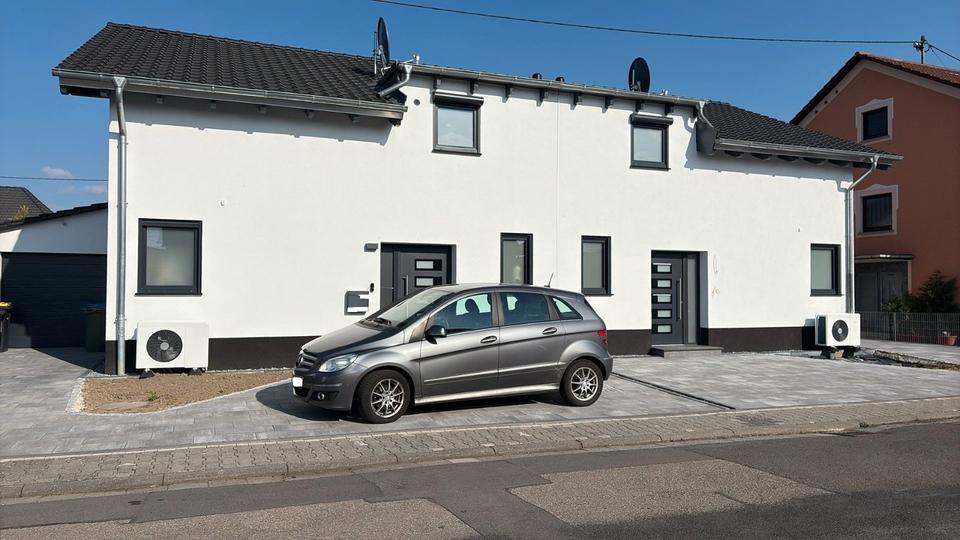 Doppelhaushälfte Gimbsheim - 4 Zimmer, 125 m&sup2;, 455.000&euro; | Angebot:26045912