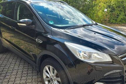 Ford Kuga 78.000 km 11.400 &euro; Leipzig 04158