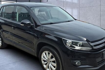 VW Tiguan 111.000 km 10.990 &euro; Erfurt 99086