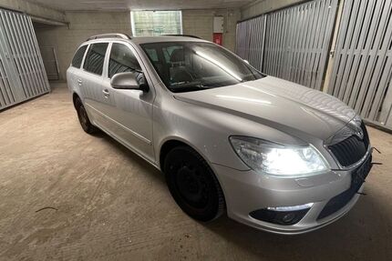 Skoda Octavia 246.500 km 3.499 &euro; Hamburg 21075