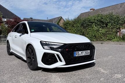 Audi RS3 33.000 km 56.500 &euro; Molfsee 24113