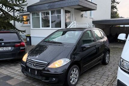 Mercedes-Benz A 180 225.000 km 2.350 &euro; Köln 51109