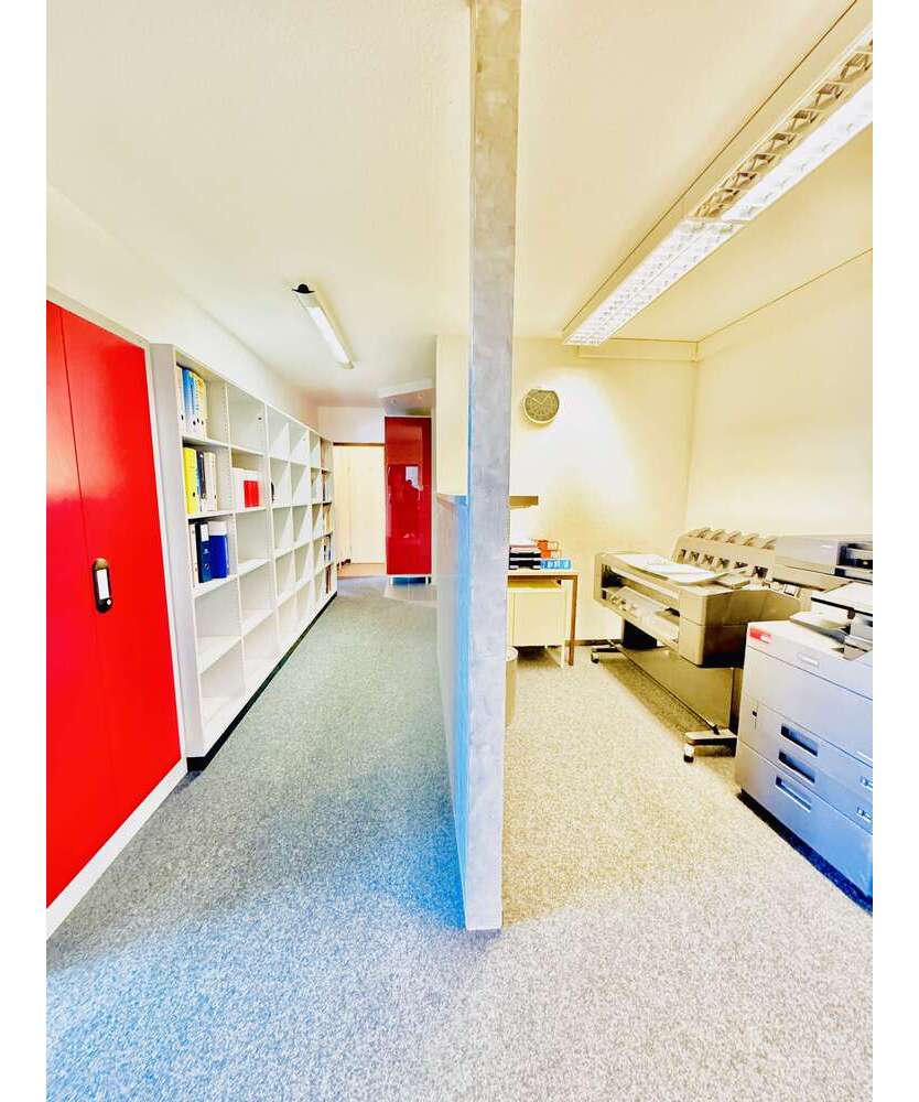 Büro in Stuttgart 1.064,69 € 90 m²