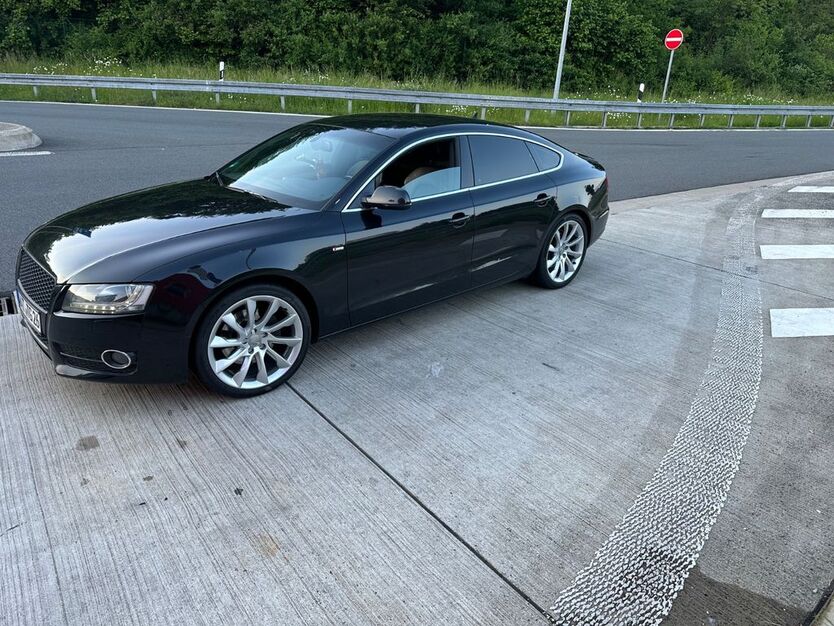 Audi A5 302.568 km 6.500 € Bochum 44866
