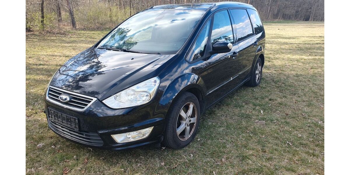 Ford Galaxy 218.000 km 5.500 &euro; München 80995