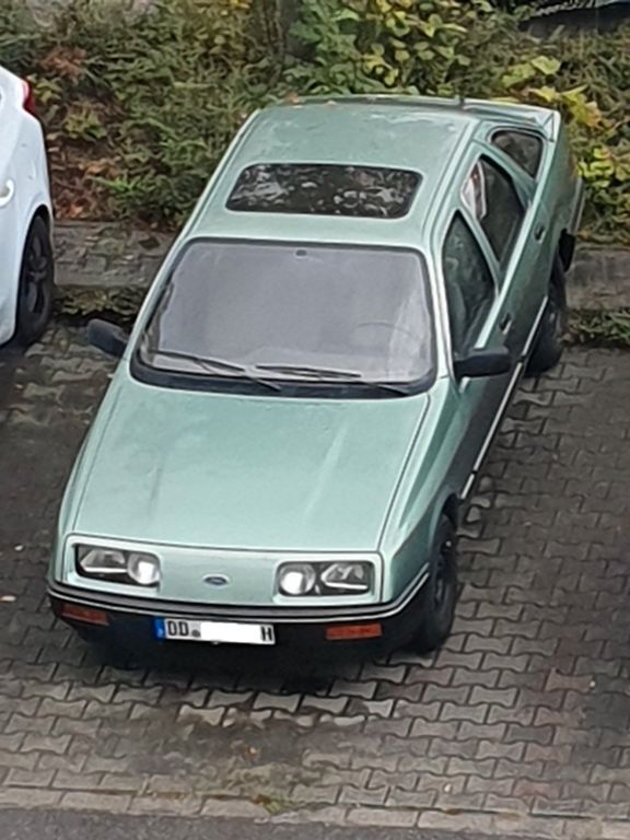 Ford Sierra 110.000 km 6.000 € Dresden 01239