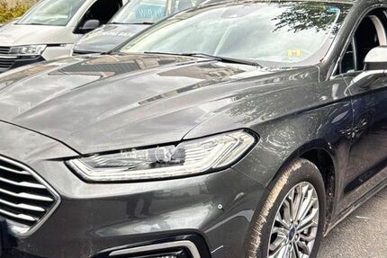 Ford Mondeo 143.103 km 12.990 € Elsenfeld 63820