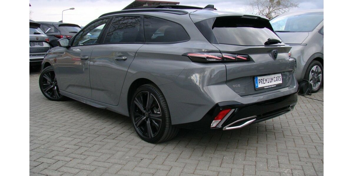 Peugeot 308 1.5 BlueHDi GT Premium ACC LED AHK Pano Focal 14.551 km 28.980 &euro; Falkensee 14612