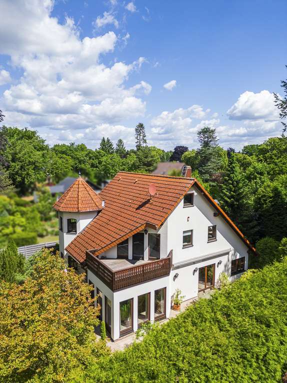 Haus zum Kaufen in Groß Glienicke 920.000 € 201 m²