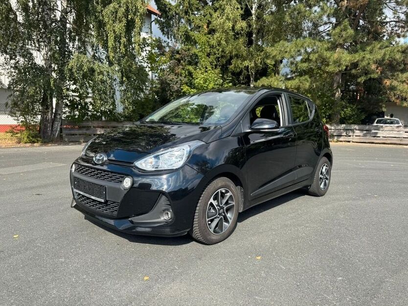 i10