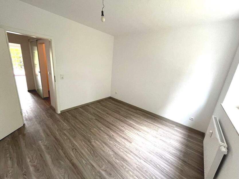 !!! ACHIM-Bierden- schöne 2 Zi.-EG-Wohnung- mit TERRASSE und Stellplatz !!!- altengerecht -