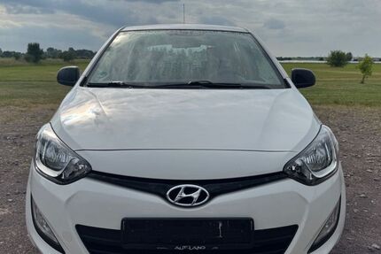 Hyundai i20 19.137 km 6.950 &euro; Kabelsketal 06184