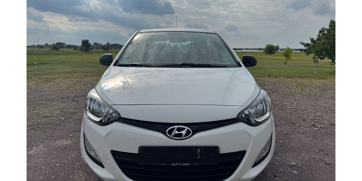 Hyundai i20 19.137 km 6.950 &euro; Kabelsketal 06184
