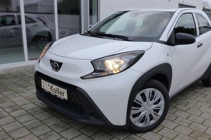 Toyota Aygo (X) 24.953 km 12.990 &euro; Bad Gögging 93333