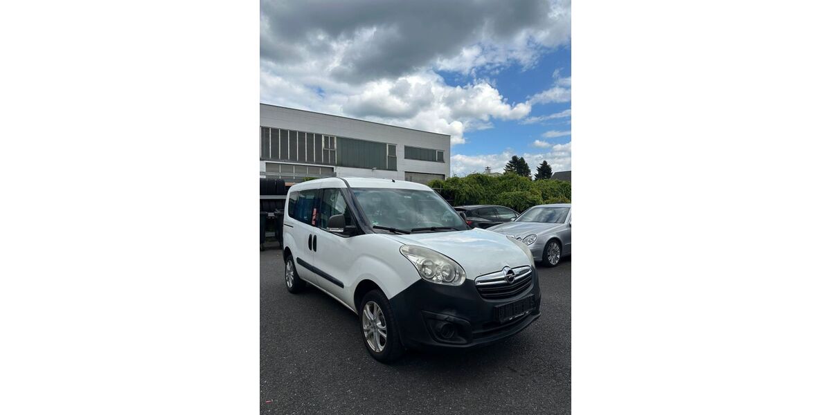 Opel Combo 83.000 km 3.990 &euro; ratingen 40880