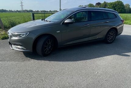 Opel Insignia 151.000 km 10.600 &euro; Wilhelmshaven 26389