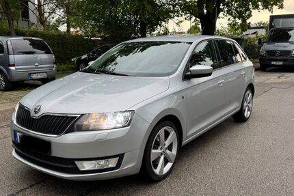 Skoda Rapid 155.000 km 7.300 &euro; Unterschleissheim 85716