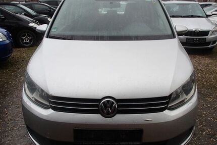 VW Touran 289.000 km 4.399 &euro; Oberhausen 46149