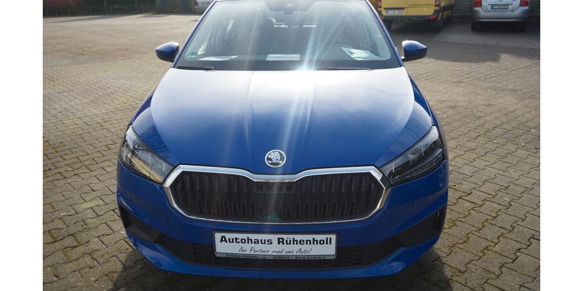 Skoda Fabia 18.000 km 15.980 &euro; Versmold 33775