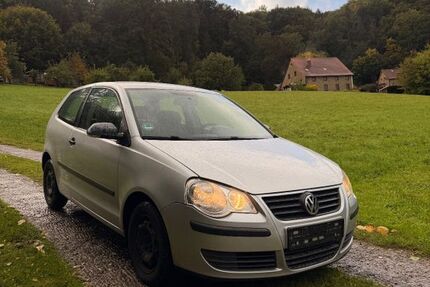 VW Polo 130.000 km 1.800 € Vlotho 32602