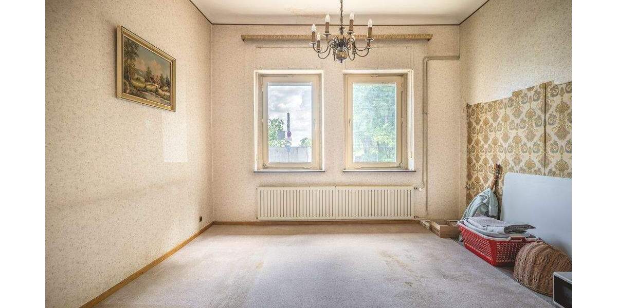 Eine Immobilie - viele Möglichkeiten! Einfamilienhaus mit Garage und großem Garten in Horbach 6 zimmer